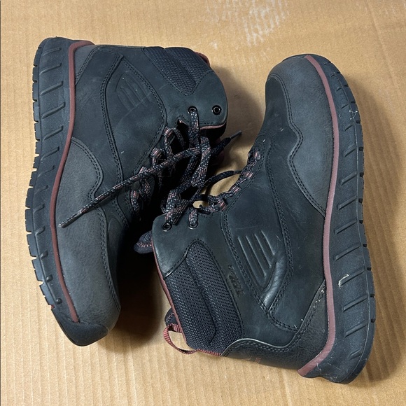 L.L. Bean Snowfield Insulated Mid Boots Size 9 Hiking Camping Gorp Outdoors - Picture 6 of 8